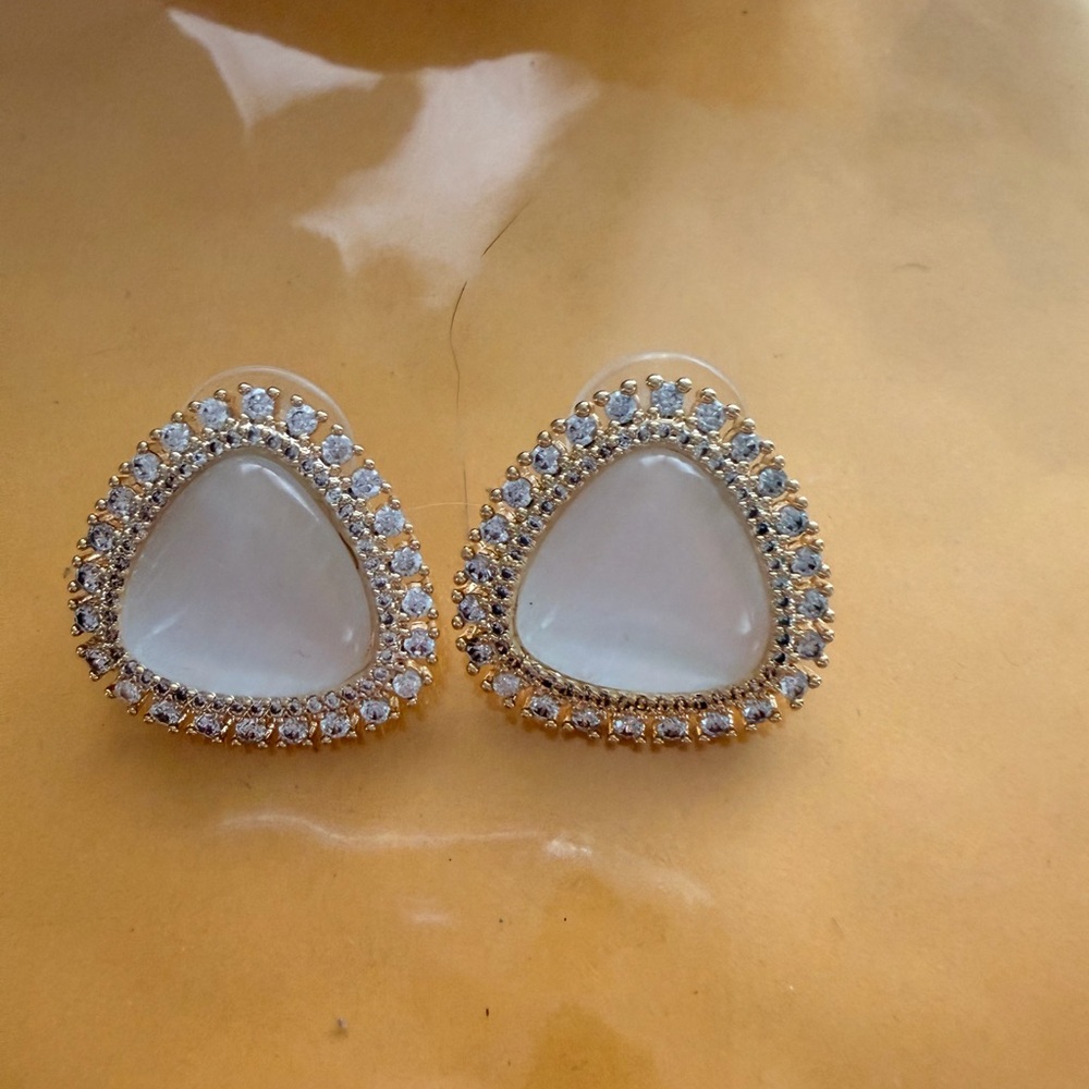 Gold and White Triangle Halo Stud Earrings